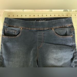 Stretch straight leg jeans